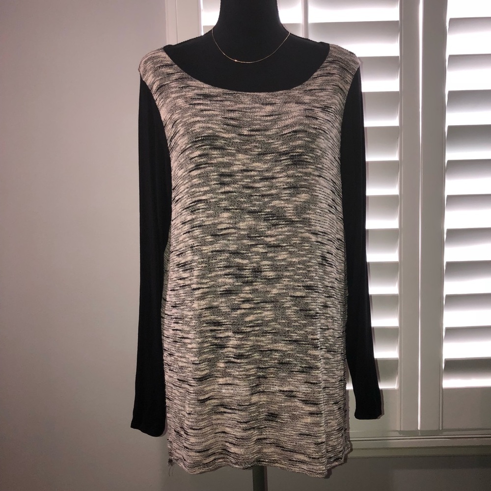 NWOT long sleeve pull over
